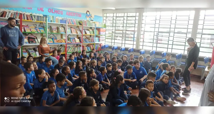 O teatro, além de entreter , serviu para que os alunos compartilhassem conhecimentos sobre a obra de Monteiro Lobato