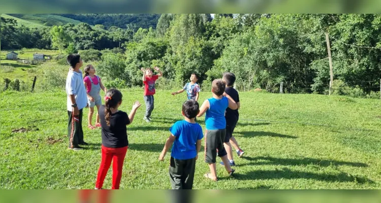 Amplas ações, em casa e na escola, foram realizadas pelos alunos durante o mês de abril