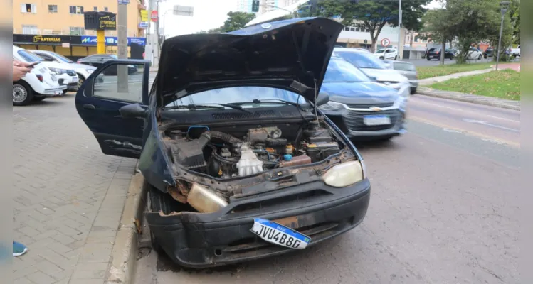 Chevrolet Prisma foi atingido por um Fiat Palio