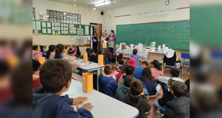 Durante o mês de abril diversas atividades, individuais e em conjunto, agitaram a escola 