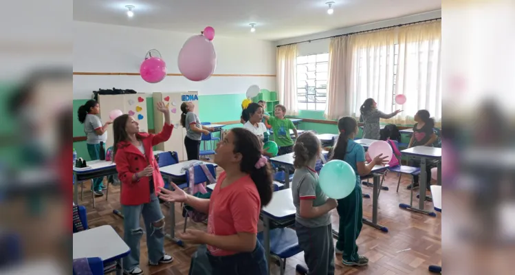 Registros mostram participação efetiva e várias dinâmicas em sala de aula