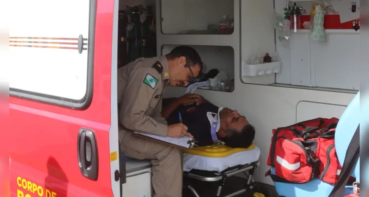 Veículo atingido levava também dois passageiros, que não se feriram