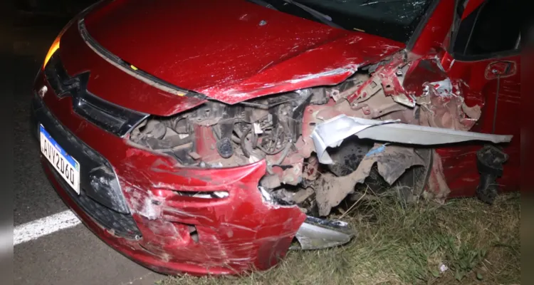 Grave acidente aconteceu na noite desta quarta-feira (22), na PR-151, entre Carambeí e Ponta Grossa