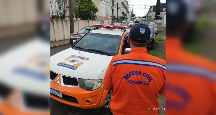 Chefe do executivo visitou as famílias e locais atingidos durante a manhã