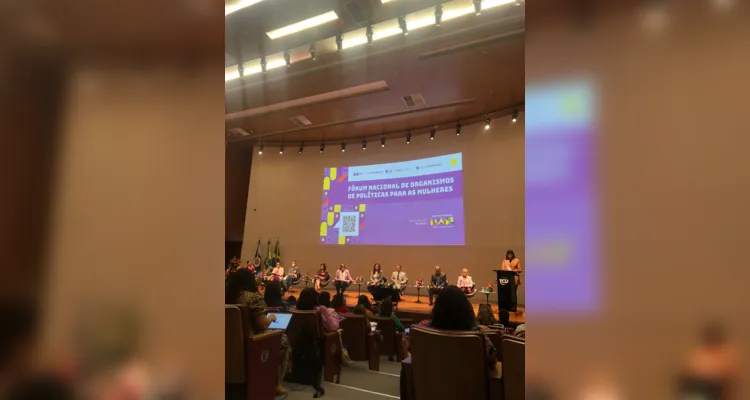 Durante a abertura do evento, a ministra das Mulheres, Cida Gonçalves, reforçou que o Fórum tem como propósito ser um espaço de diálogo do Governo Federal