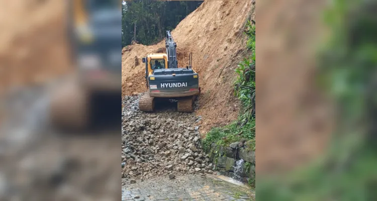 A rodovia havia sido interditada na última quarta-feira (15)