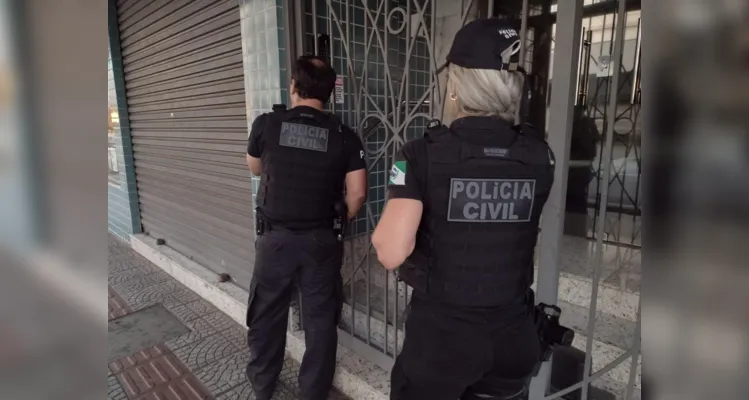 Foram executadas atividades operacionais como o cumprimento de mandados de busca e apreensão
