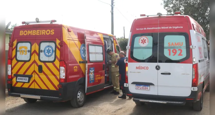 Rapaz foi atendido pelo Samu e Siate do Corpo de Bombeiros, medicado e encaminhado para um dos hospitais da cidade