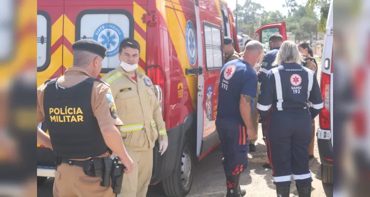 Rapaz foi atendido pelo Samu e Siate do Corpo de Bombeiros, medicado e encaminhado para um dos hospitais da cidade