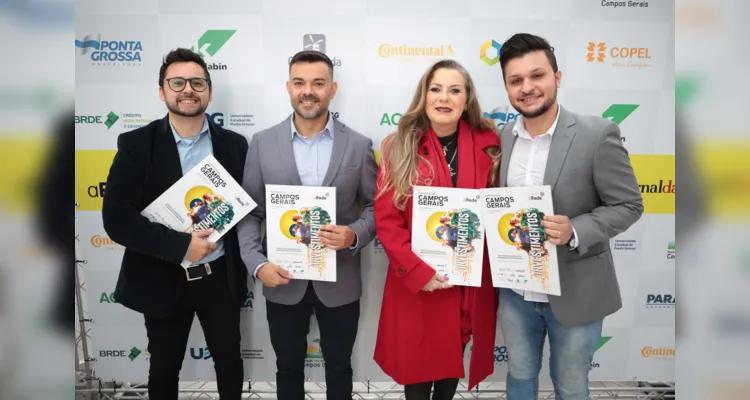 Veja quem prestigiou o lançamento do Anuário Caminho dos Campos Gerais