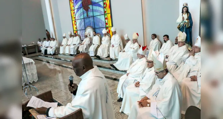 Bispos celebram jubileu de Dom Sergio em Ponta Grossa