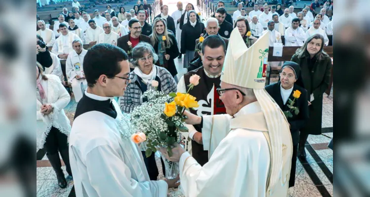 Bispos celebram jubileu de Dom Sergio em Ponta Grossa