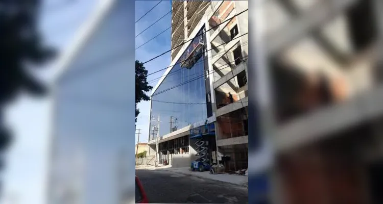 'Glass Point' é referência em vidraçaria em Ponta Grossa