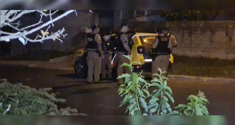 Equipes da Polícia Militar (PM) atenderam a ocorrência na 'Colônia Dona Luiza'.
