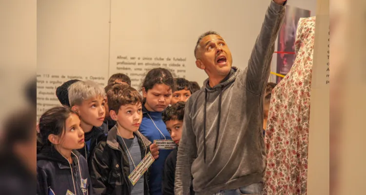 Confira as imagens da visita da turma do quinto ano da Escola Municipal Professora Aldo dos Santos Rebonato 