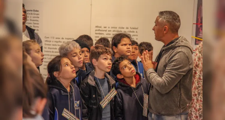 Confira as imagens da visita da turma do quinto ano da Escola Municipal Professora Aldo dos Santos Rebonato 