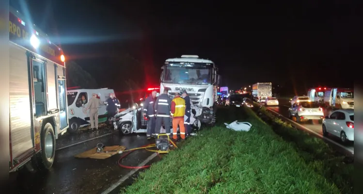 Acidente aconteceu na noite de 6 de abril, na Rodovia do Café, Distrito Industrial de Ponta Grossa