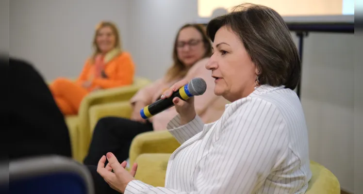 Secretária de Educação apresenta práticas pedagógicas em SP