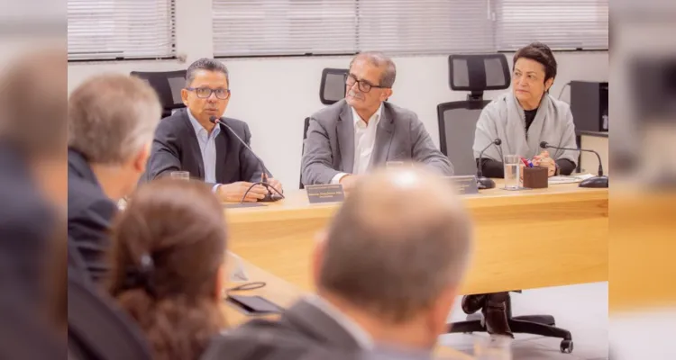 O objetivo do encontro foi apresentar a Universidade aos conselheiros, explicar a organização institucional, estrutura e o trabalho desenvolvido interna e externamente