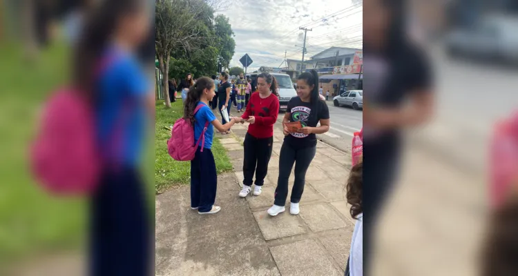 Alunos realizaram atividades de conscientização envolvendo a comunidade escolar