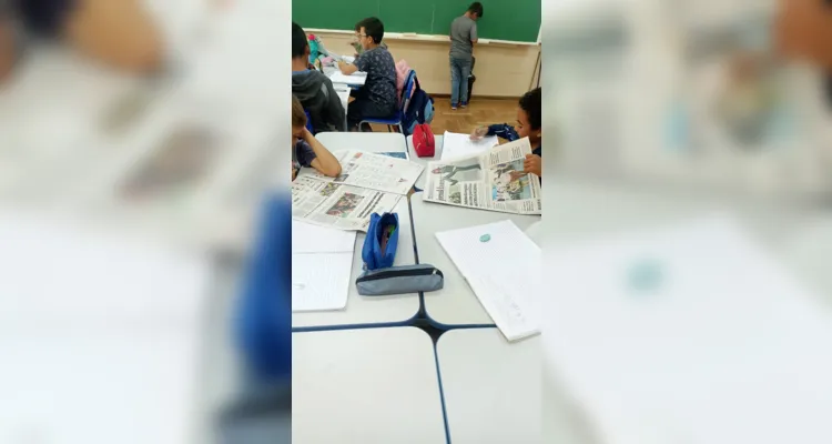 Além de auxiliar nas atividades curriculares, a dinâmica foi para muitos dos alunos o primeiro contato com o jornal impresso