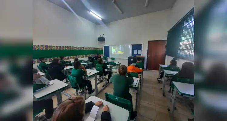 Diversos aspectos do período foram trabalhados pelos educandos