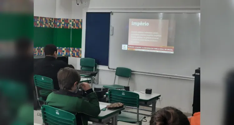 Diversos aspectos do período foram trabalhados pelos educandos