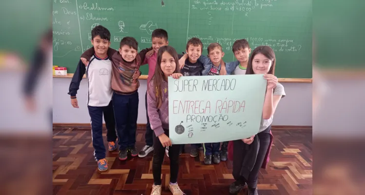 Diversas etapas compuseram o trabalho em sala de aula