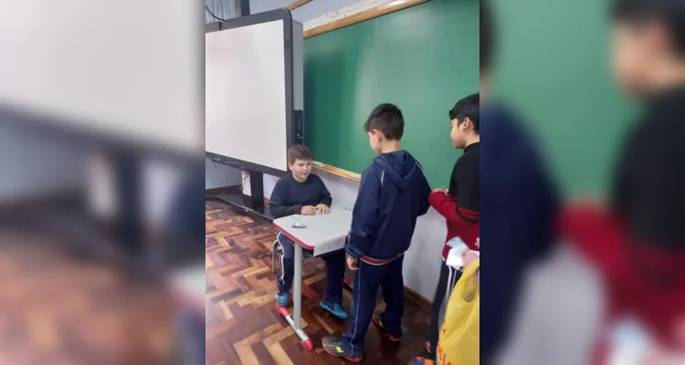 Diversas etapas compuseram o trabalho em sala de aula