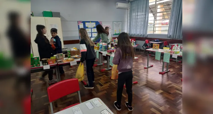 Diversas etapas compuseram o trabalho em sala de aula