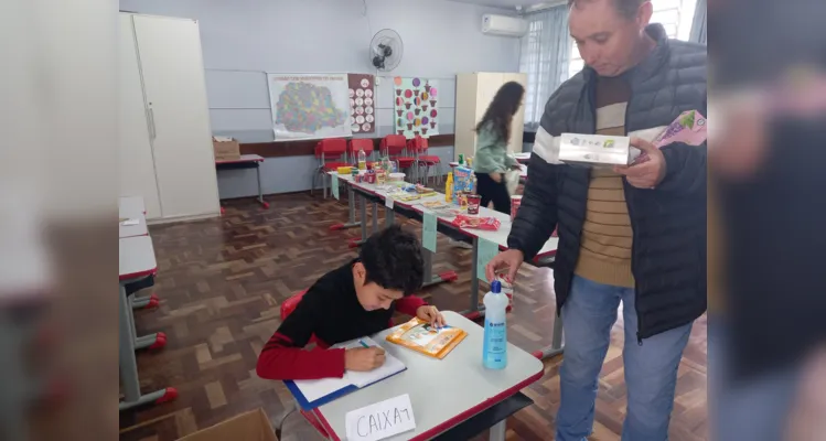 Diversas etapas compuseram o trabalho em sala de aula