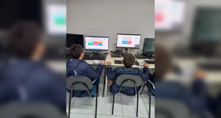 Sala de aula e laboratório de informática permitiram imersão no conteúdo