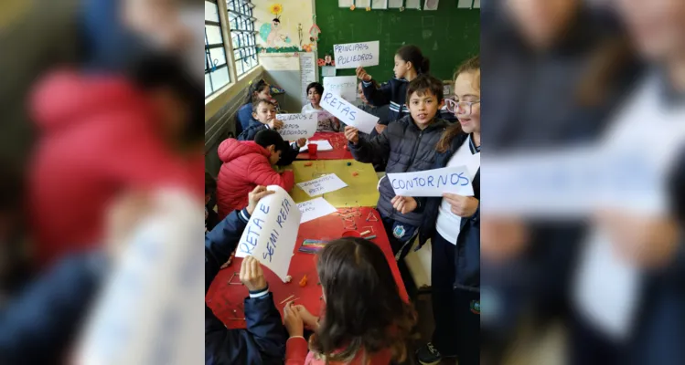 Educandos colocaram a 'mão na massinha' para construir valoroso trabalho matemático