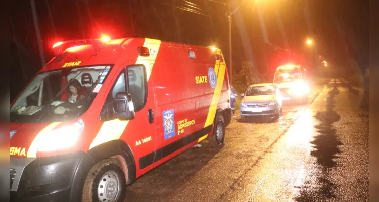 Equipes do Corpo de Bombeiros (Siate) e demais forças de segurança foram acionadas até o local