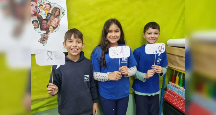 A turma assistiu a conteúdos sobre os cuidados necessários com o coração e confeccionou materiais conscientizadores sobre o tema