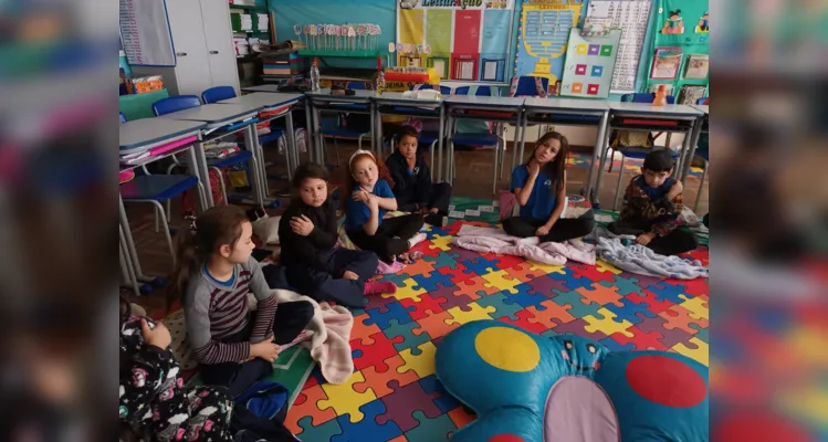 As atividades tem como objetivo tornar a convivência dos alunos mais pacífica e melhorar o desempenho dos estudantes nos momentos em sala de aula