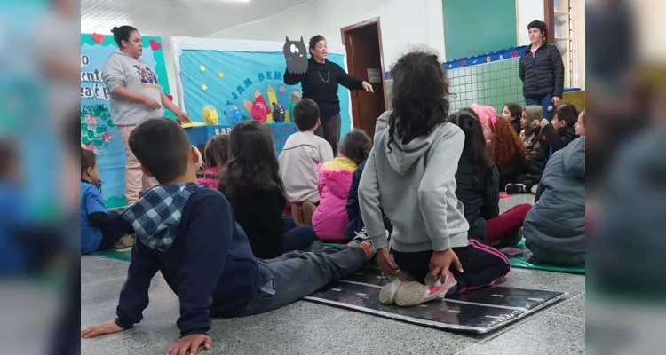 As atividades tem como objetivo tornar a convivência dos alunos mais pacífica e melhorar o desempenho dos estudantes nos momentos em sala de aula