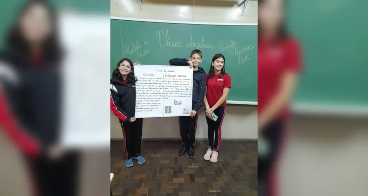 Como parte das atividades, os alunos produzram artigos de opinião e elaboraram cartazes sobre o tema