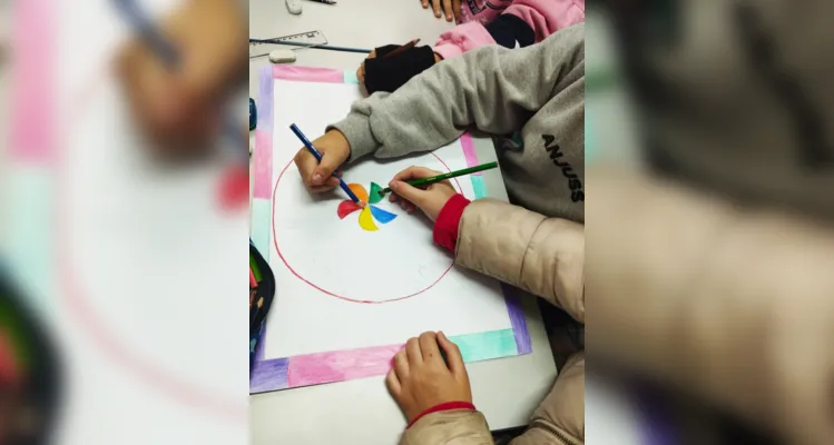 A turma confeccionou cartazes com o intuito de transmitir aos colegas da escola o aprendizado adquirido nas atividades