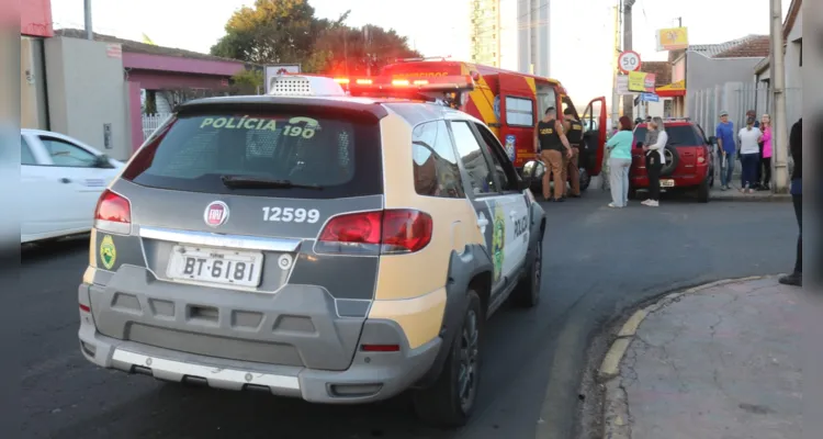Colisão aconteceu entre as ruas Conselheiro Barradas e Eduardo Prado; o condutor da moto, de 70 anos, foi encaminhado para o Hospital Vicentino