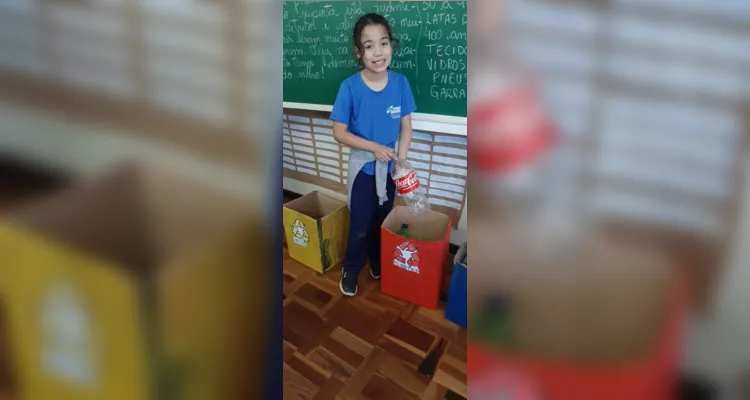 Os alunos realizaram uma série de estudos e confeccionaram materiais com o intuito de conscientizar a comunidade escolar a respeito do tema