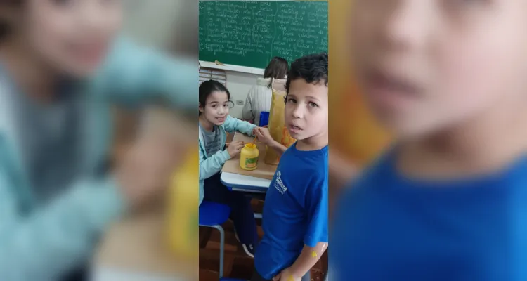 Os alunos realizaram uma série de estudos e confeccionaram materiais com o intuito de conscientizar a comunidade escolar a respeito do tema