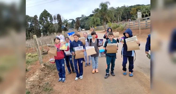 Diversos momentos e conteúdos abrilhantaram a saída a campo dos educandos