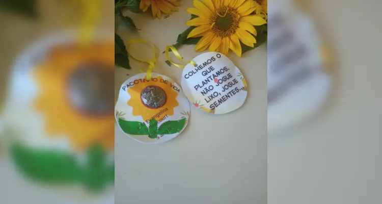 Alunos participaram e protagonizaram todas as etapas: do preparo do solo até a entrega das flores