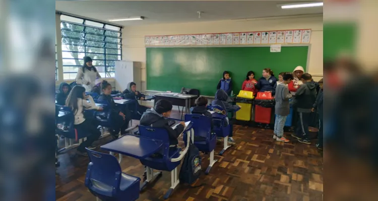 Alunos protagonizaram momentos importantes, como recolha de lixo e conscientização dos colegas