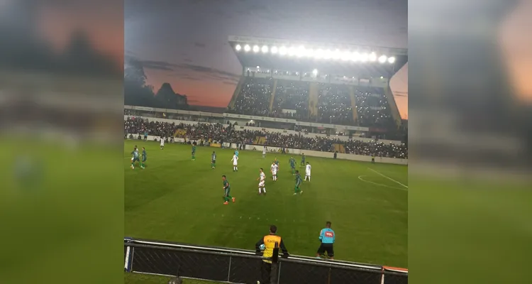 "Foi lindo esse momento da torcida!", disse Poliana