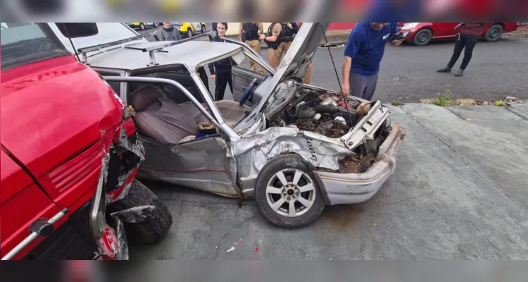 O acidente ocorreu no cruzamento das ruas Mathias de Albuquerque com Theodoro Sampaio, na Vila Guaíra
