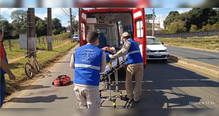 Acidente na Carlos Cavalcanti deixou estudante ferido