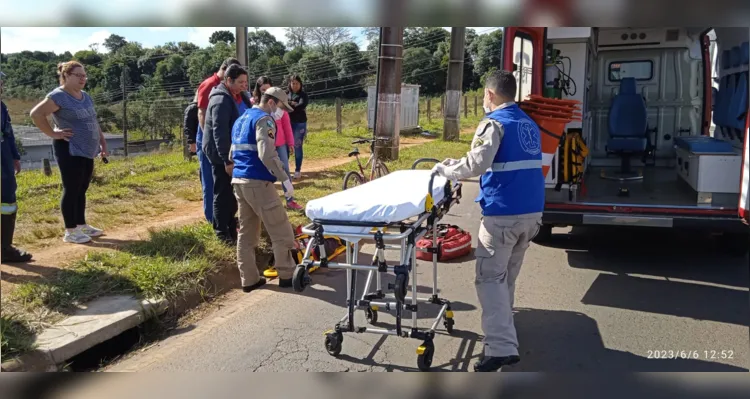 Acidente na Carlos Cavalcanti deixou estudante ferido