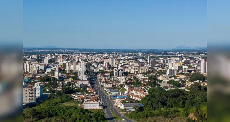 Crescimento da população paranaense foi de 9,56% no período, maior do que o aumento em termos nacionais.